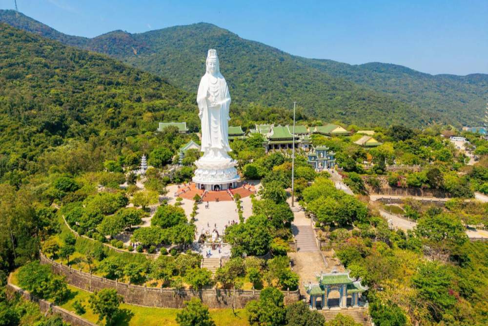 חצי האי סון טרא (Son Tra Peninsula) ופגודת לין אונג
